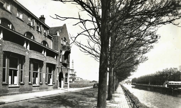 Tehuis voor militairen (1913), Kanaalweg, Den Helder. Ontwerp: Dudok.